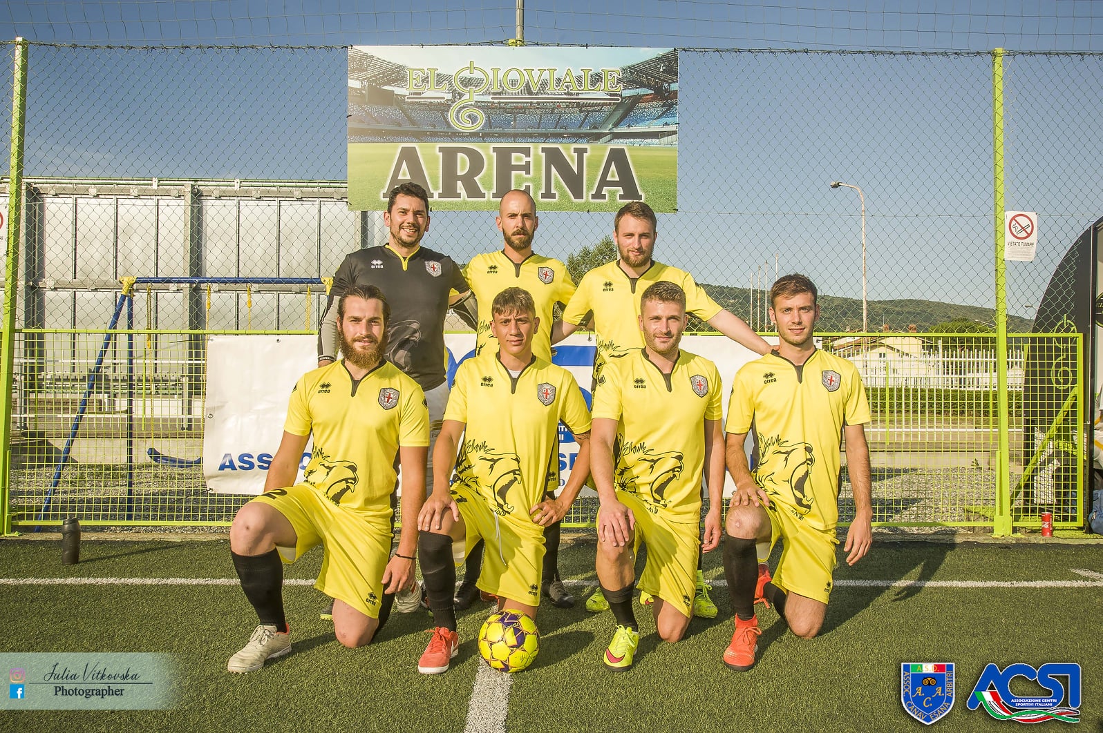 club kit photo