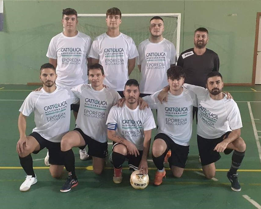 club kit photo