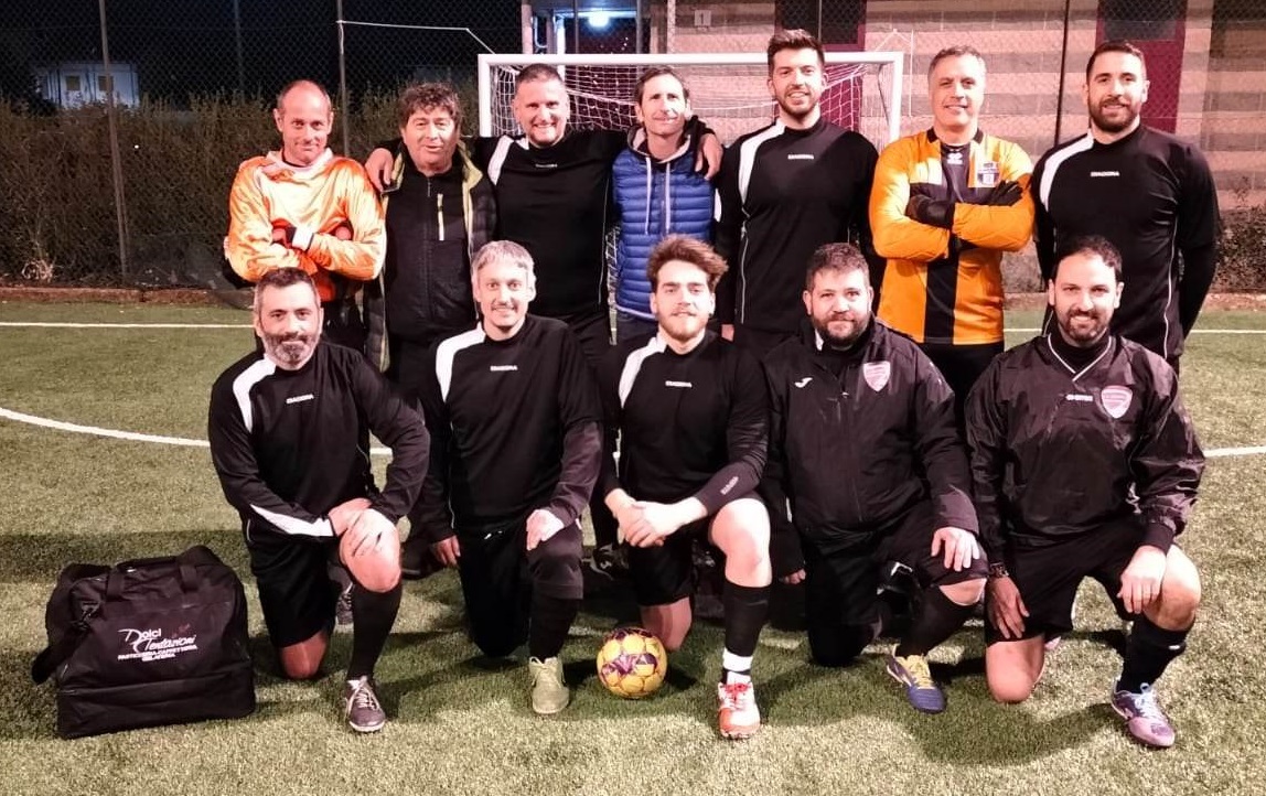 club kit photo
