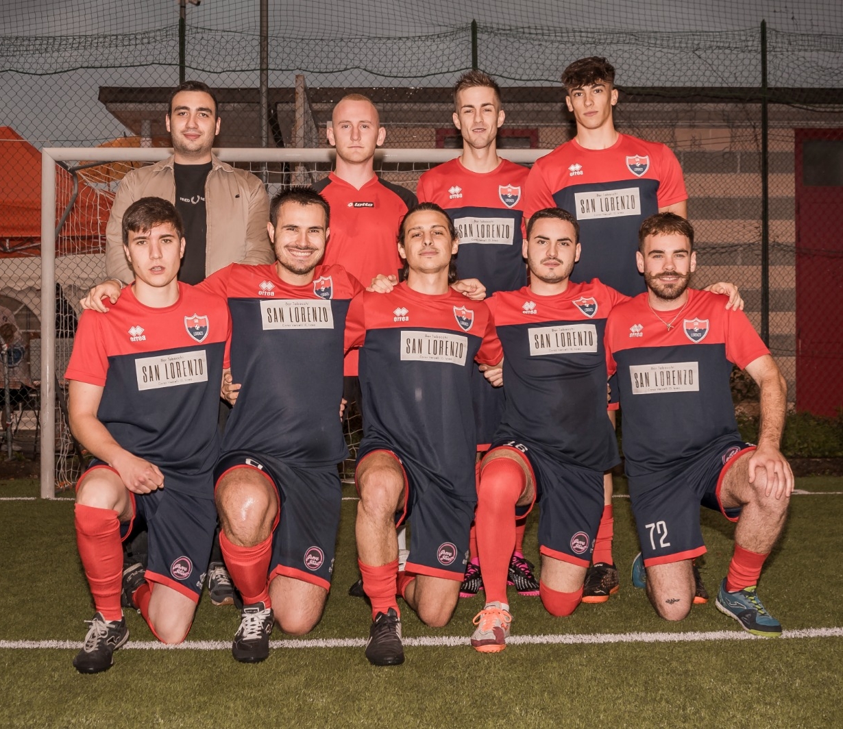 club kit photo