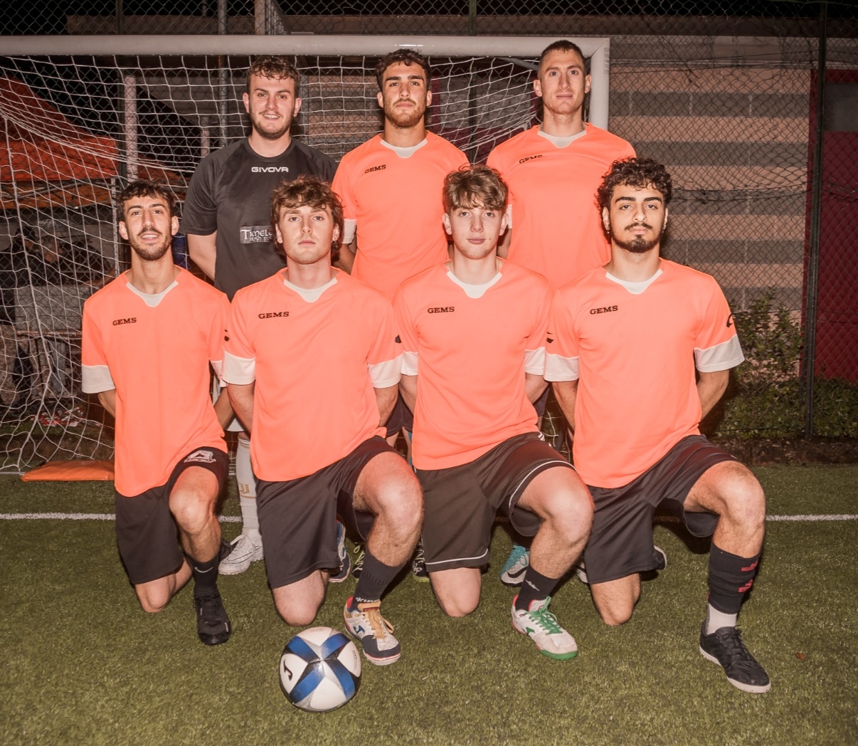 club kit photo