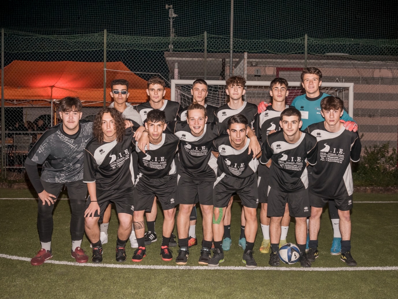 club kit photo