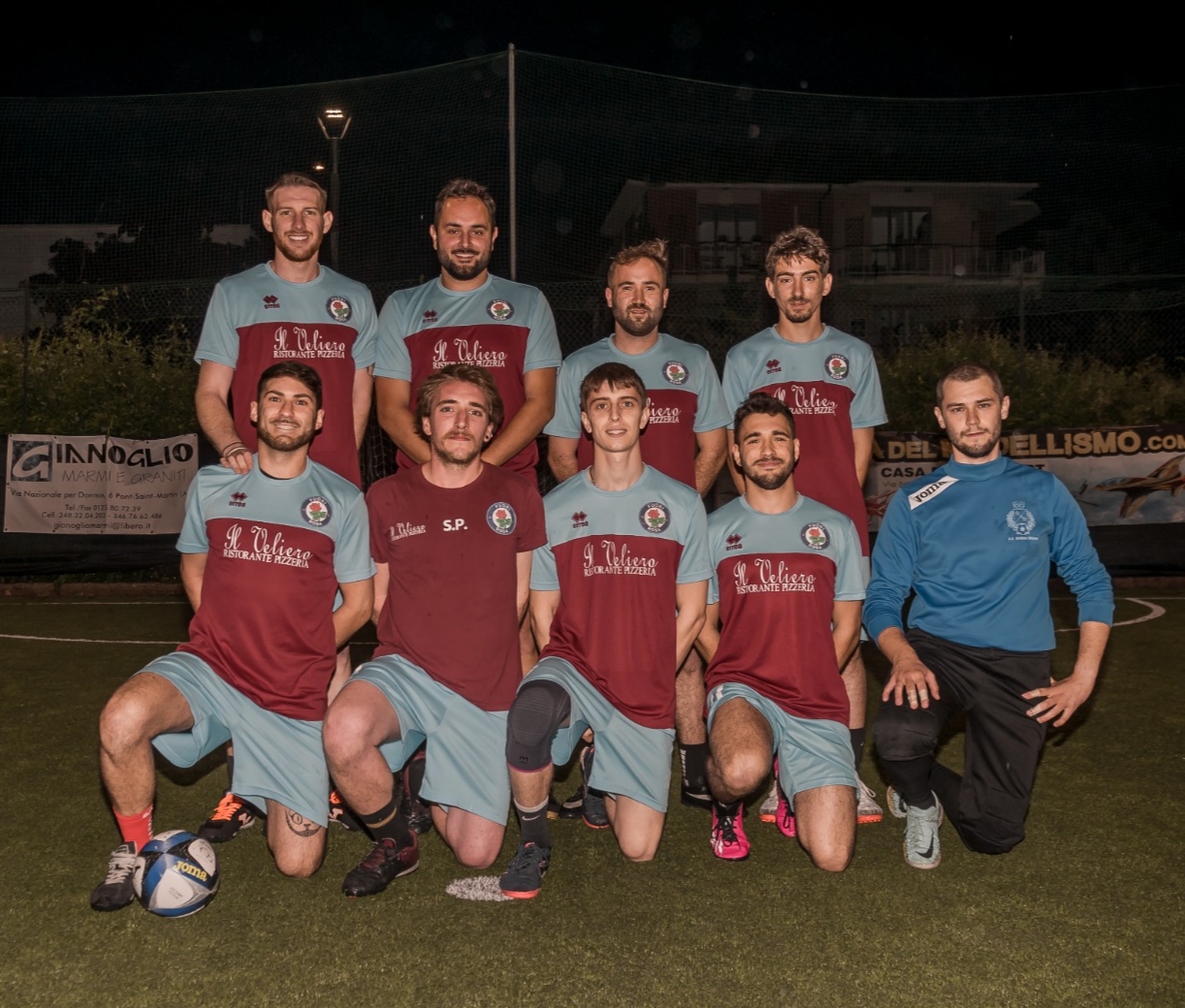 club kit photo