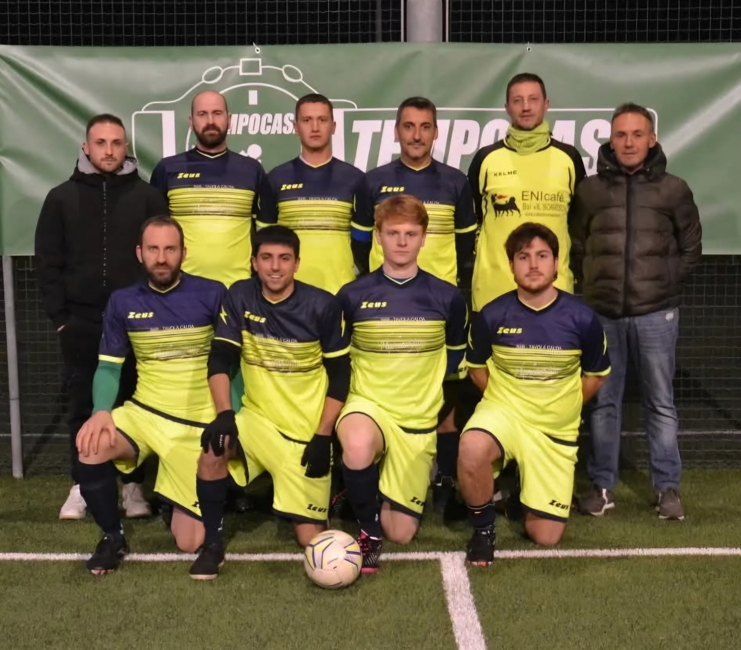 club kit photo