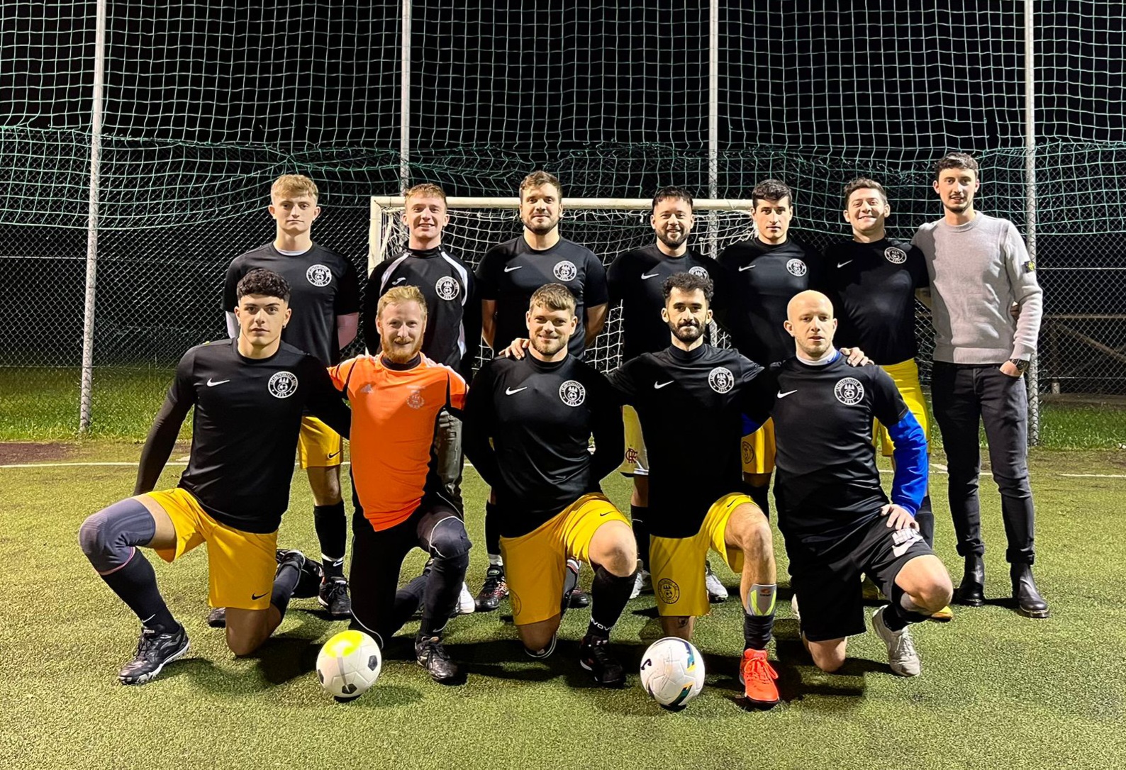 club kit photo