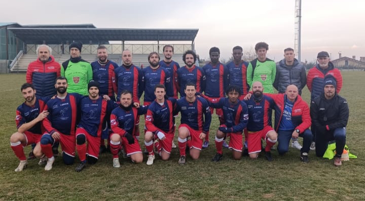 club kit photo