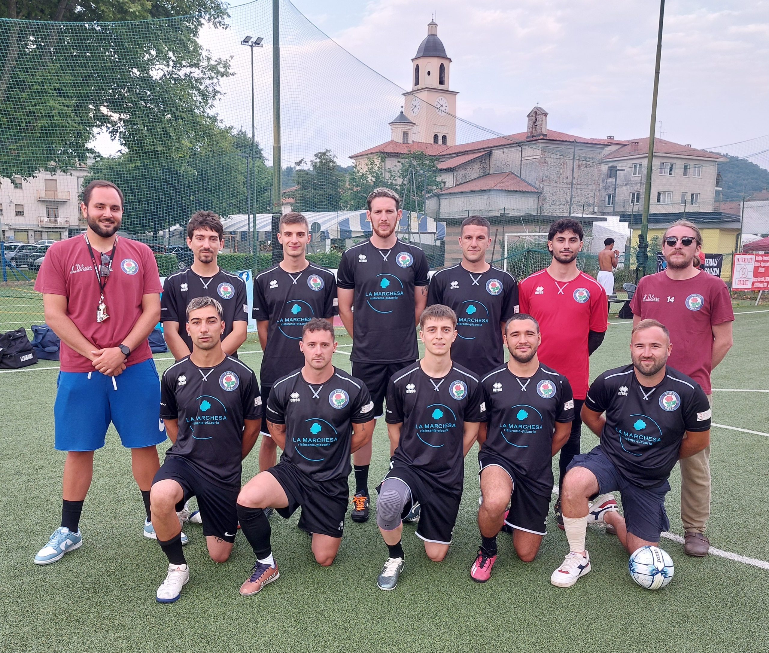 club kit photo