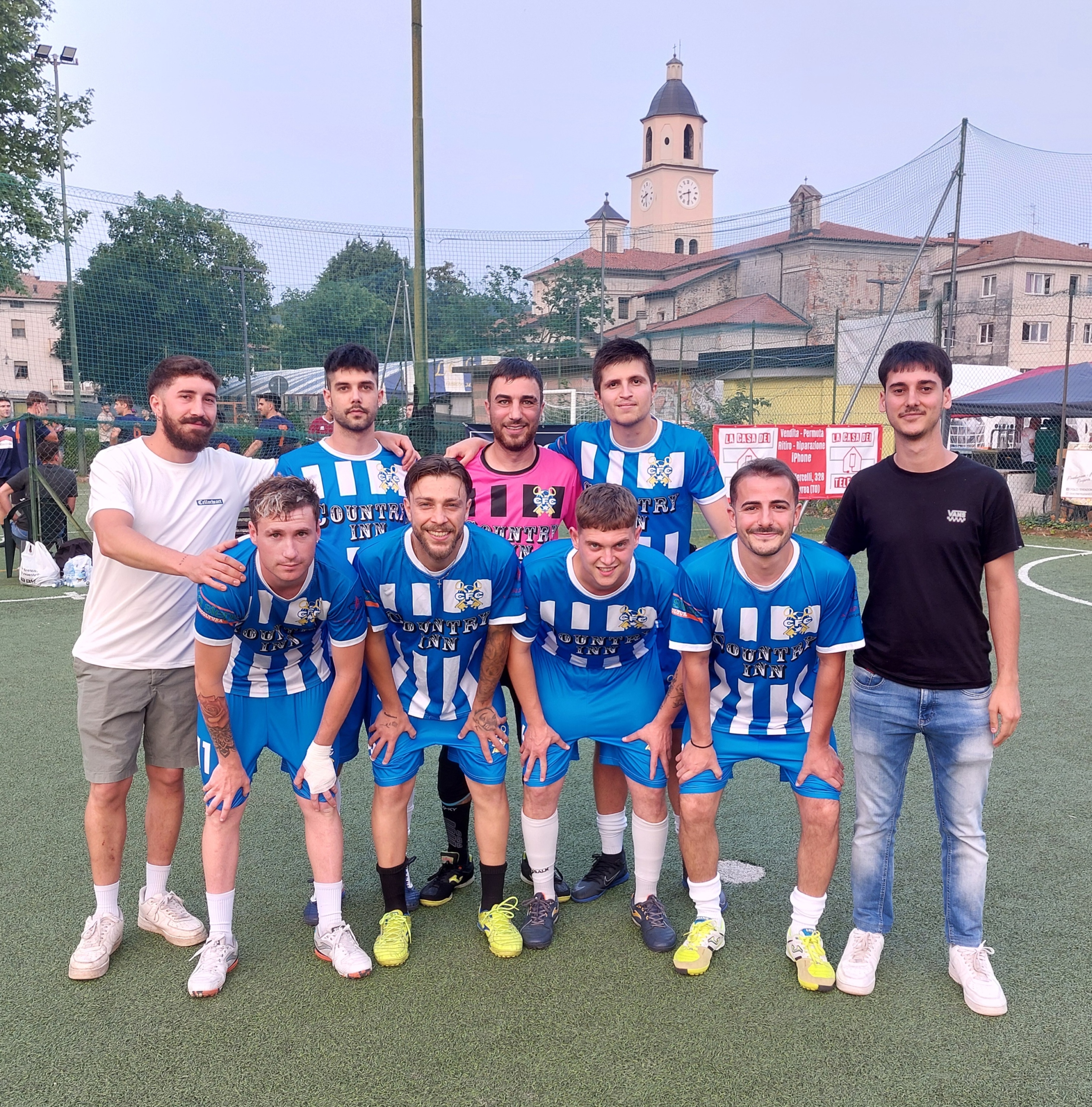 club kit photo